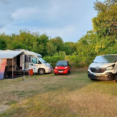 Campsite Campingrosengarten Cserszegtomaj